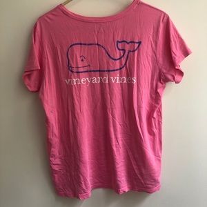 Women’s Vineyard Vines T-shirt